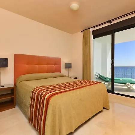 Precioso De 2 Con Parking & Wifi Apartment
